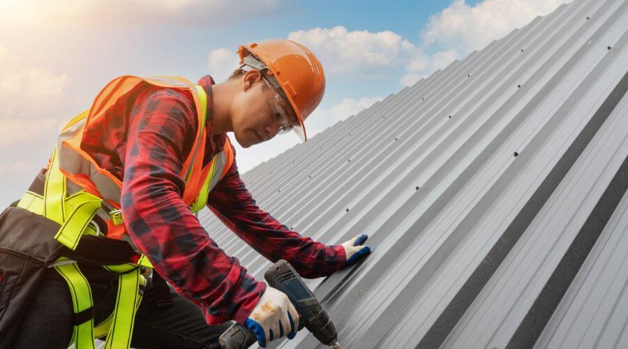 Professional Emergency Roof Repairs services in Nitro, WV